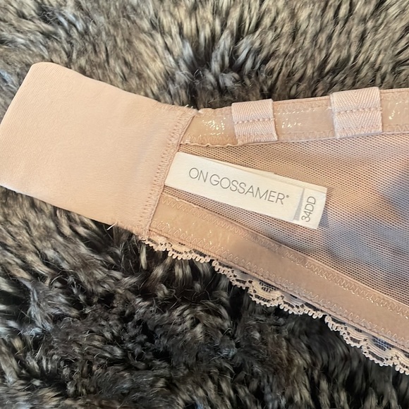 On Gossamer nude strapless bra with lace detail. - Picture 3 of 9